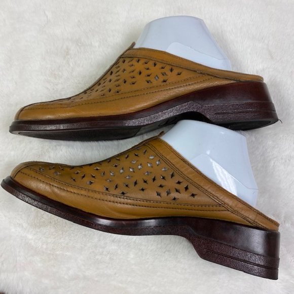 Laura Scott Leather Sugar Mules Laser Cut, size 10 - Picture 9 of 13